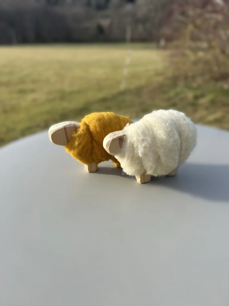 Nos produits 8 Creation moutons bois